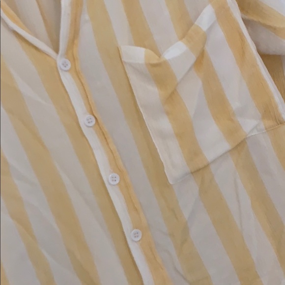 Vici dolls yellow and white long sleeve shirt - Picture 2 of 2